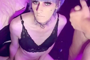 Cassie Moans Cumshot To Face And Eyes While Masturbating