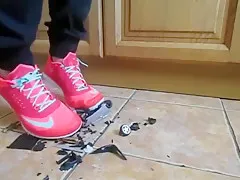 Step sister Ally smash two cars in sneakers