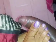 FOOT JOB!