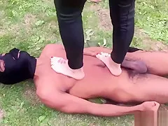 Extreme Trampling Ball Crushing - Sadistic Queens 3 (Stomps CBT)