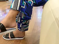 student 18+ feet relax soles toes