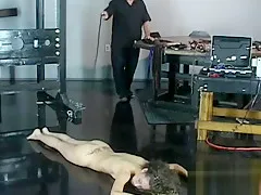 Sweet hotty enjoys private moments of amateur bondage