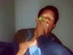 My Bestfriend's Step sister shows off pretty toes