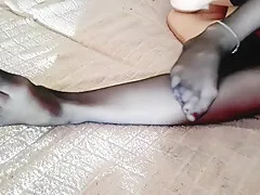 HOT YOUNG SHOWS SEXY LEGS AND FEET IN NYLON STOCKINGS ! 18y 4K