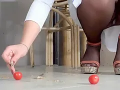 Crush wedges crawdad