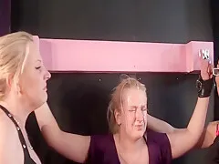 4 sluts spit all over a poor girls face. Pt. 1