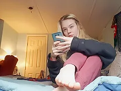 Model Sativa Skies Sexy Soles