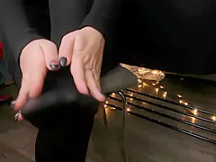 Honeygirl Asmr - Legs And Feet