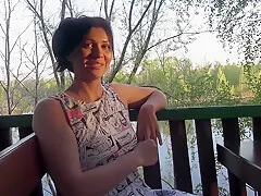 Uzhin V Ulichnom Kafe Bez Trusikov