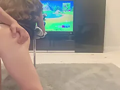 My Girlfriend Gets A Cock And A Creampie But Keeps On Playing Fortnite