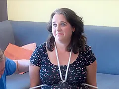 Guest Enya - A Tickling 2 Of 3