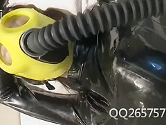 Latex Girl Breathcontrol