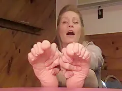 Toe Stretching With Ariel