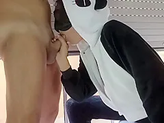 Pompino Bavoso E Mi Spinge Il Cazzo Fino In Gola -italiano 100 X 100