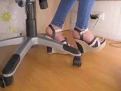 Spying On Hot Secretary Teasing Sexy Feet In High Heels Underdesk 8 Min
