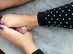 Beautiful teen 18+ In Amazing Shoejob And Footjob Ends Up Getting Cum On Her Delicious Sexy Feet
