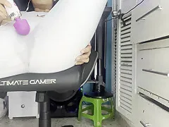 Brunette Having An Orgasm In Her Yoga Pants