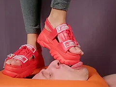 Boot Licking Boot Fetish Spitting Trampling Face Boot Worship Female teen 18+