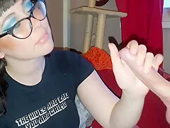 Reach Around Handjob Ends In Facial For Girlfriend