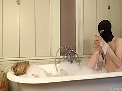 Bath Time Pampering For Lady Dalia With A Golden Ending For 13 Min