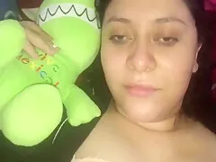 Cojo Sin Quitarle La Bata, Rica Latina La Hago Mia De Nuevo. 10 Min