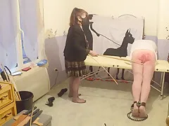 5 Minutes Game 05 : Canes, Bleeding And Painful Buttocks